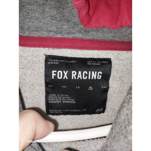 Fox Racing Men's XL Gray and Red Raglan Sleeve Hoodie with Fox Racing Logo's - Picture 5 of 8